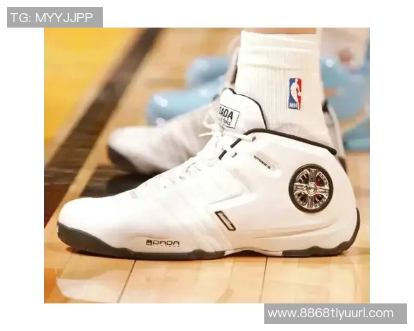 杜克大学发布独特白蓝配色Kobe5球鞋引发球迷热议 杜克大学发布独特白蓝配色Kobe5球鞋引发球迷热议