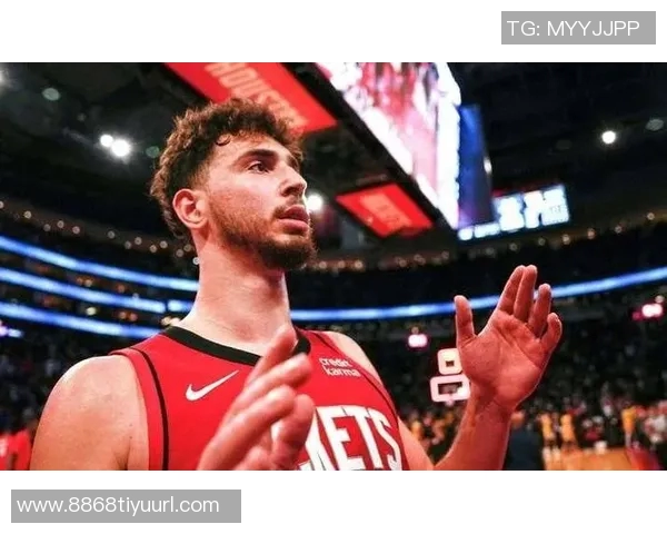 申京称赞谢泼德攻防兼备有潜力成联盟顶尖球员之一 申京称赞谢泼德攻防兼备有潜力成联盟顶尖球员之一