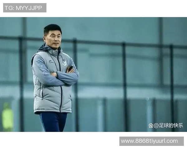 李国旭透露接到电话邀请竞聘国足主帅职位的背后故事与心路历程