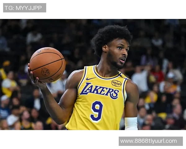 布朗尼G联盟首秀表现出色贡献15分4板8助蒂耶罗同样精彩砍下19分4板