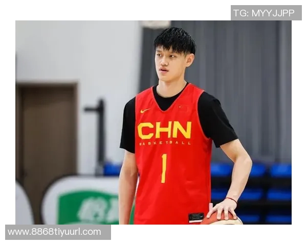 媒体人点评曾凡博发展潜力认为篮网不让其上场实属不合理 媒体人点评曾凡博发展潜力认为篮网不让其上场实属不合理