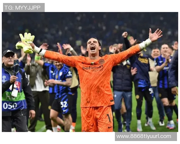 门将之争：索默单手扑救失误迈尼昂成功迷惑恰20引发热议